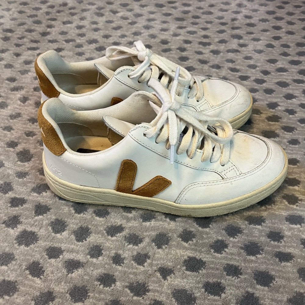 Veja Women’s sneakers